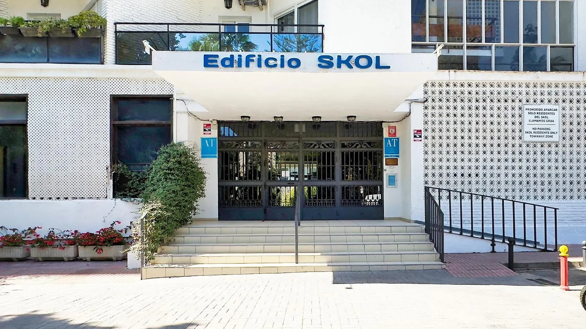 Skol 439 Spacious And Refurbished Apartment With Sea Views Marbella