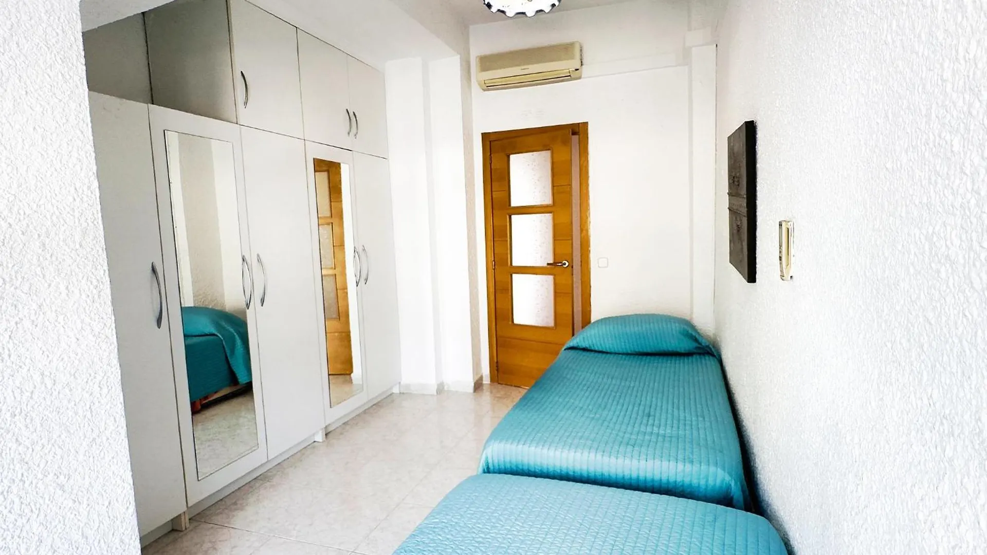 Skol 439 Spacious And Refurbished Apartment With Sea Views Marbella 0*,  İspanya